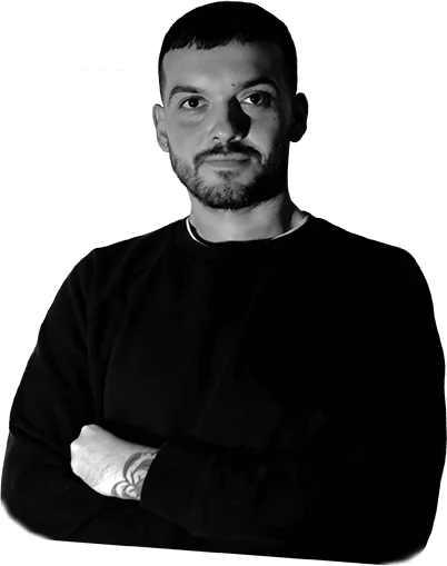 Ritratto di Big, tatuatore